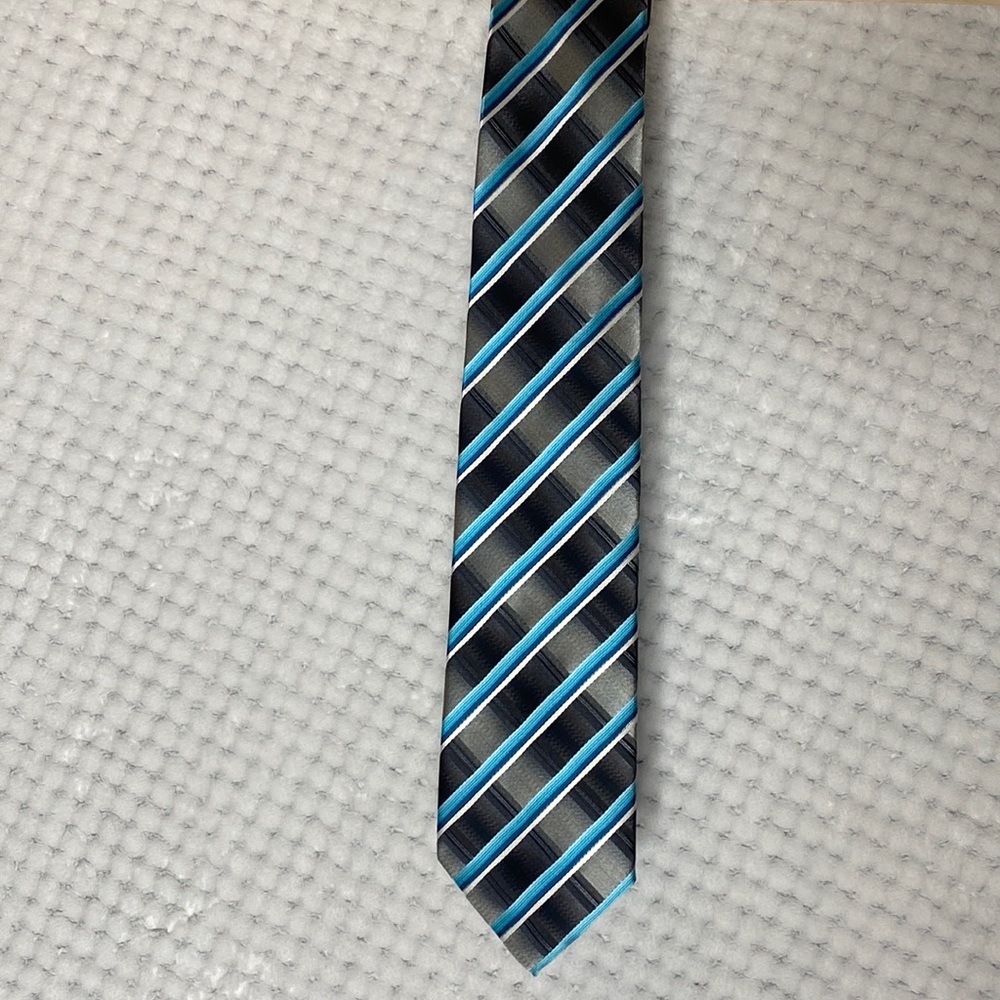 Bergamo New York men’s neck tie